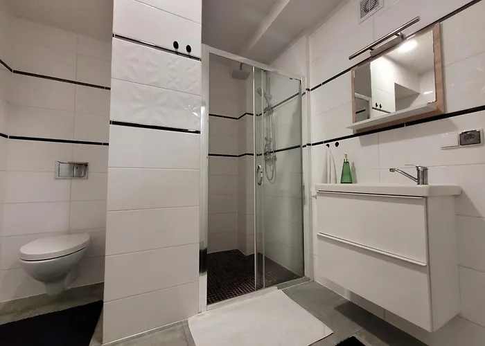 Parkowe Nr 7 Апартаменты Квидзын